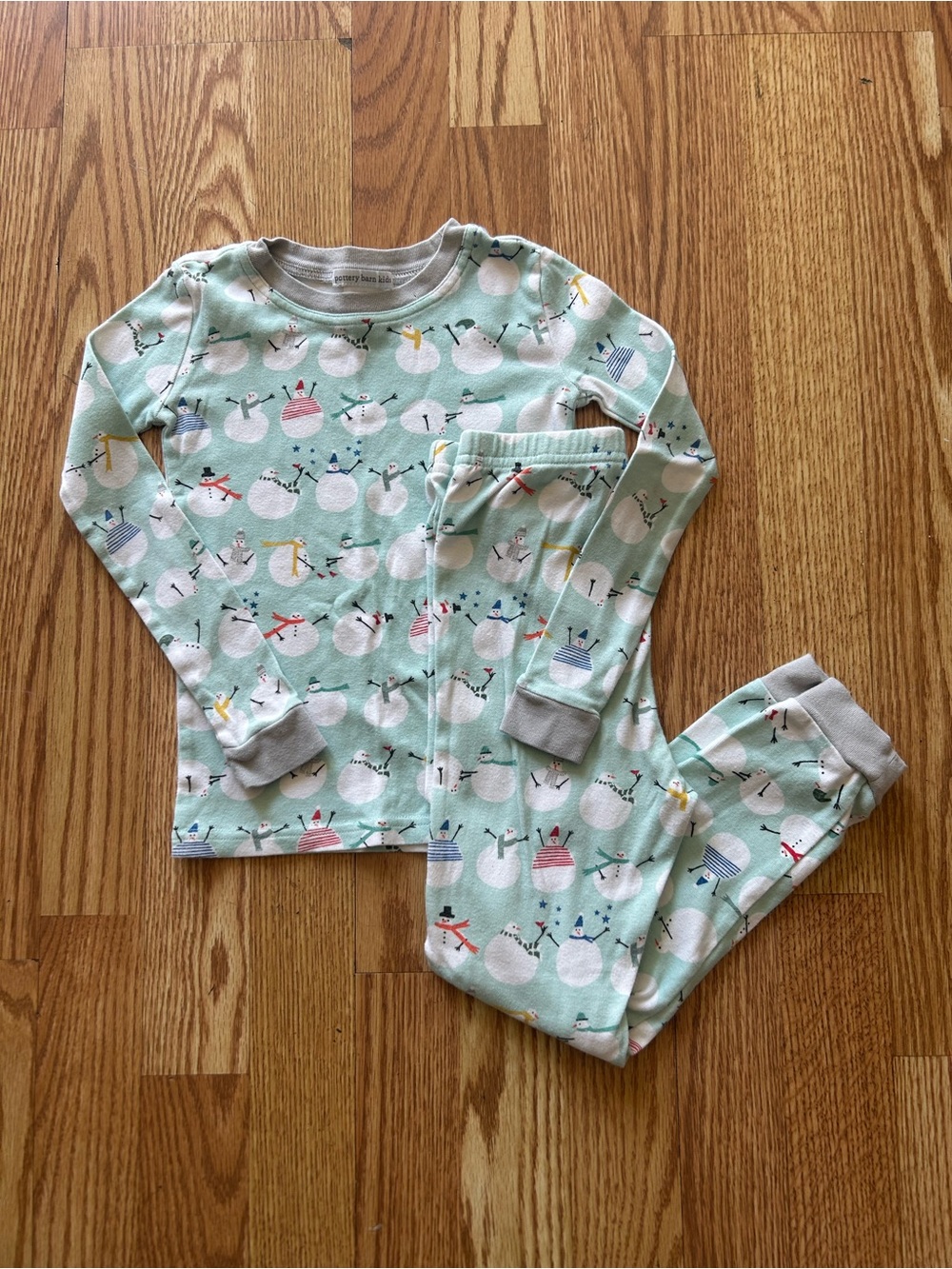 Pottery Barn Unisex Kids Mint Snowman Pajama Set Size 6